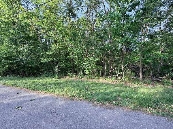 0.82 Acres of Residential Land for Sale in White House, Tennessee