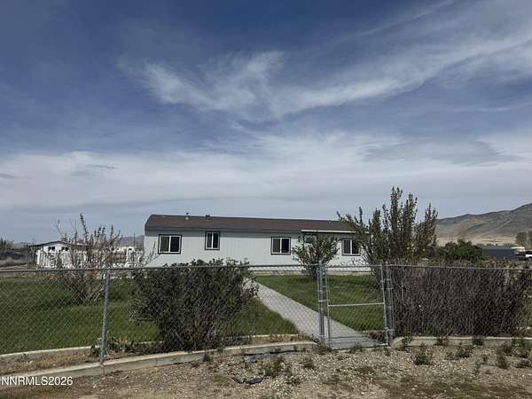 1.52 Acres of Land with Home for Sale in Winnemucca, Nevada