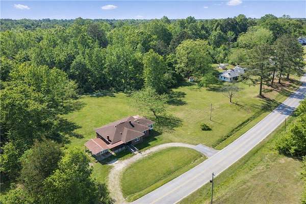 4 Acres of Land with Home for Sale in Abbeville, South Carolina