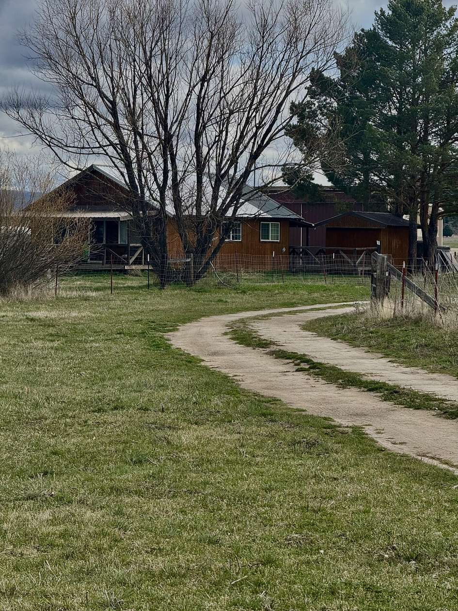 512 Acres of Recreational Land with Home for Sale in Beatty, Oregon