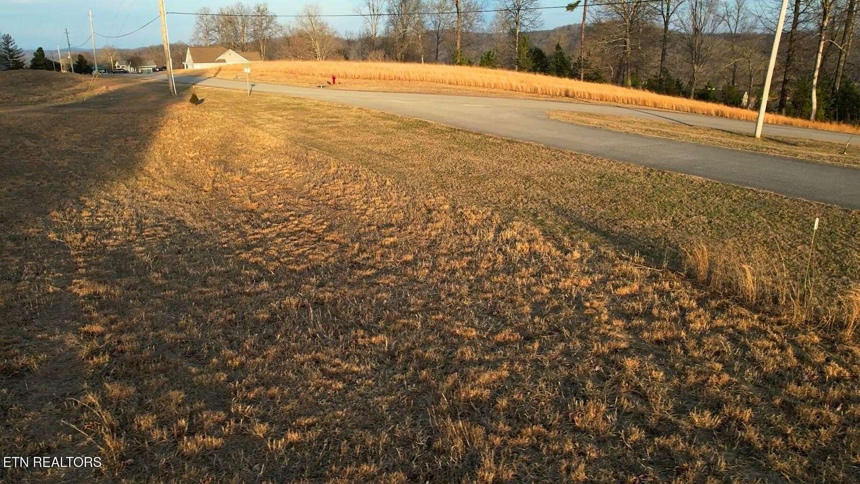 1.4 Acres of Residential Land for Sale in La Follette, Tennessee