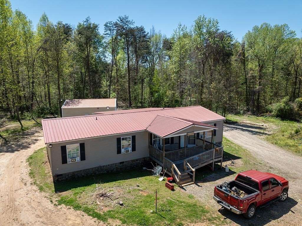 2.18 Acres of Land with Home for Sale in Charlotte Court House, Virginia