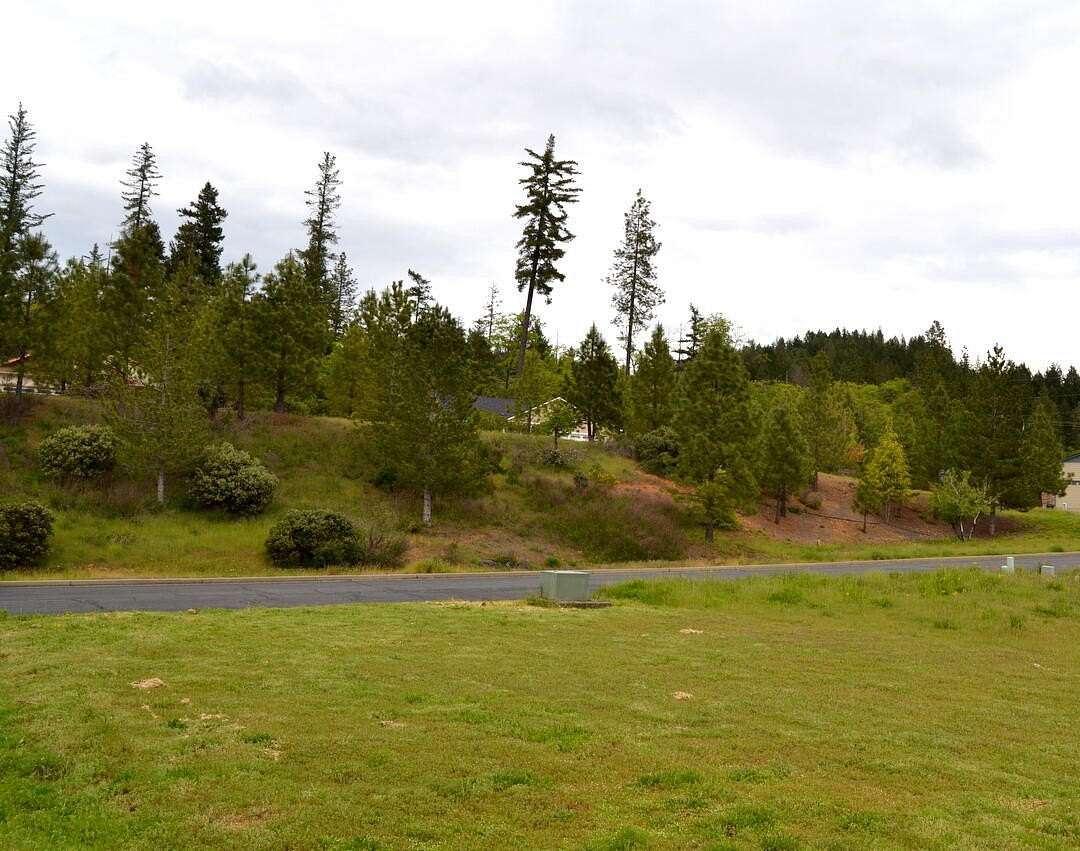 0.13 Acres of Residential Land for Sale in Cave Junction, Oregon