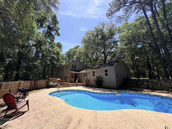 1.6 Acres of Land with Home for Sale in Tallahassee, Florida