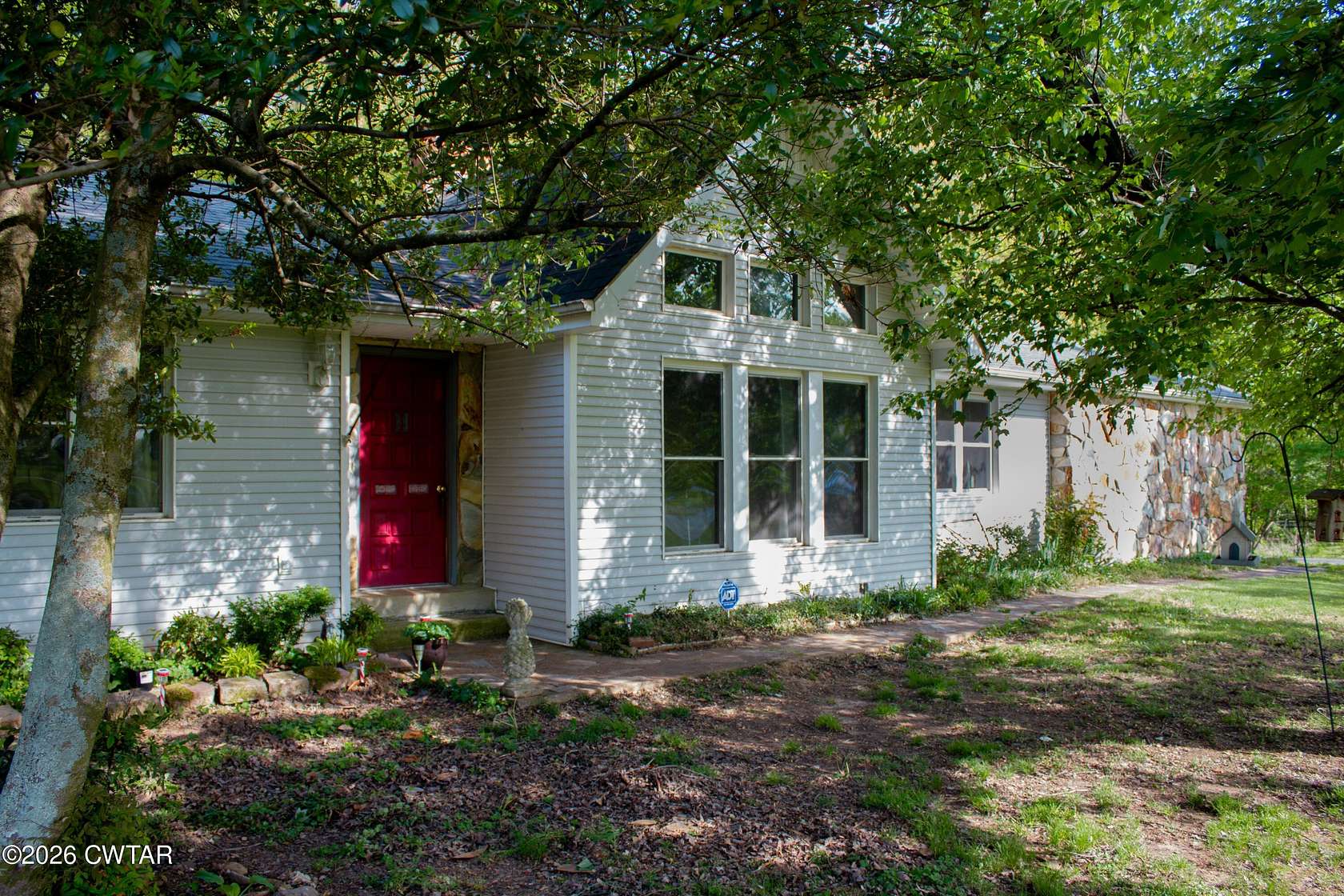 5.1 Acres of Land with Home for Sale in Henry, Tennessee