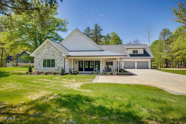 2.23 Acres of Land with Home for Sale in Dandridge, Tennessee