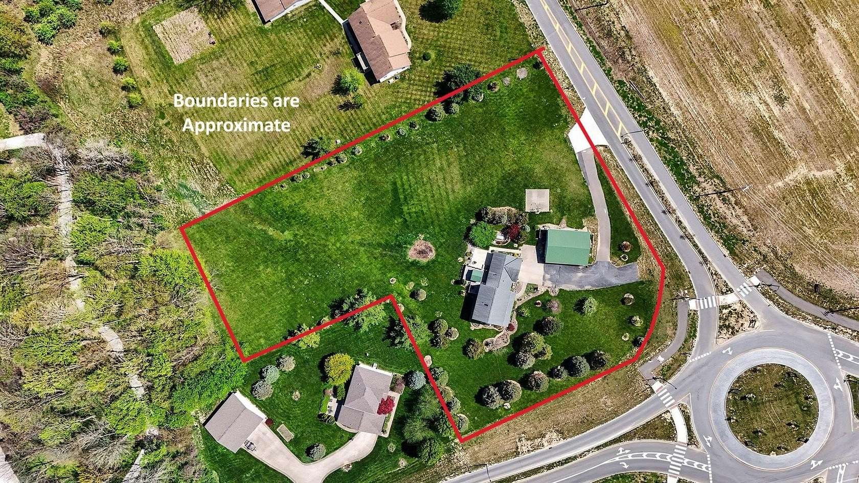 2.48 Acres of Land with Home for Sale in Johnstown, Ohio