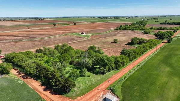 145 Acres of Agricultural Land for Auction in Waukomis, Oklahoma