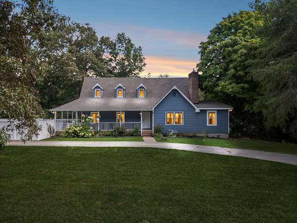 6.4 Acres of Land with Home for Sale in Ashland City, Tennessee