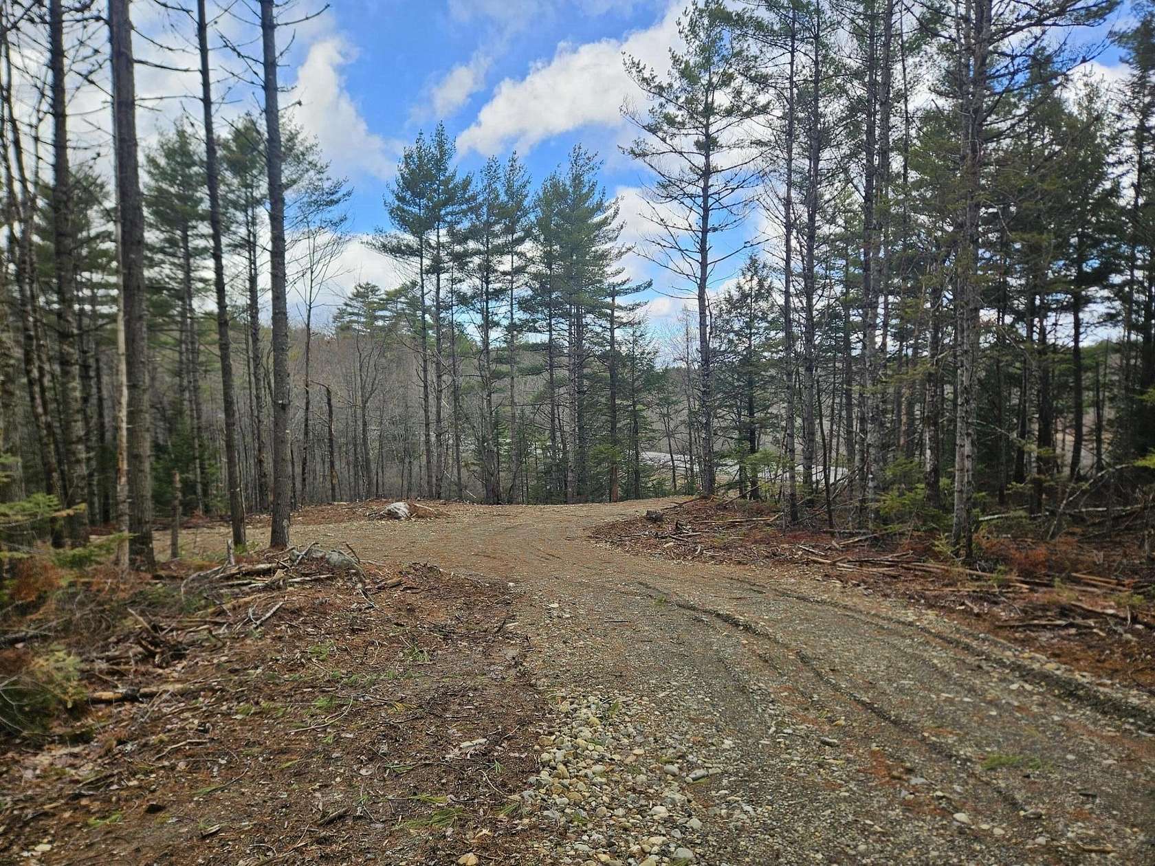 5 Acres of Residential Land for Sale in Somerville, Maine