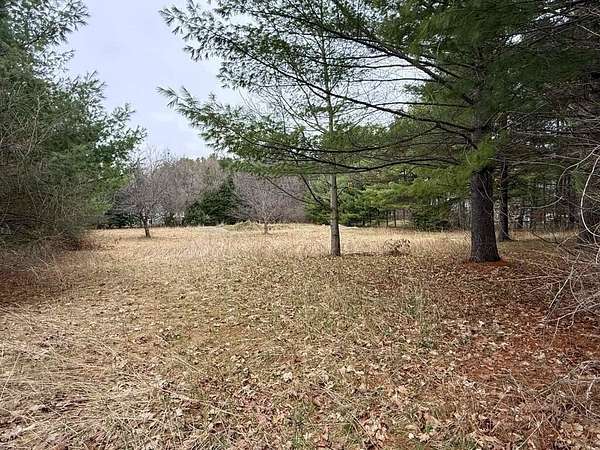 0.71 Acres of Residential Land for Sale in Farmington, Maine