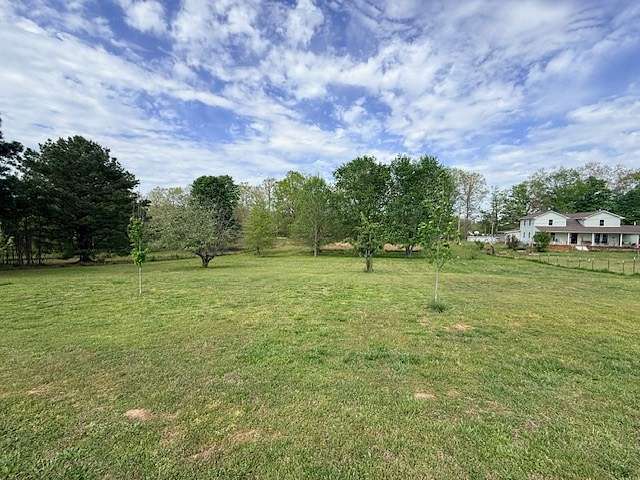 1.42 Acres of Residential Land for Sale in Pleasant View, Tennessee