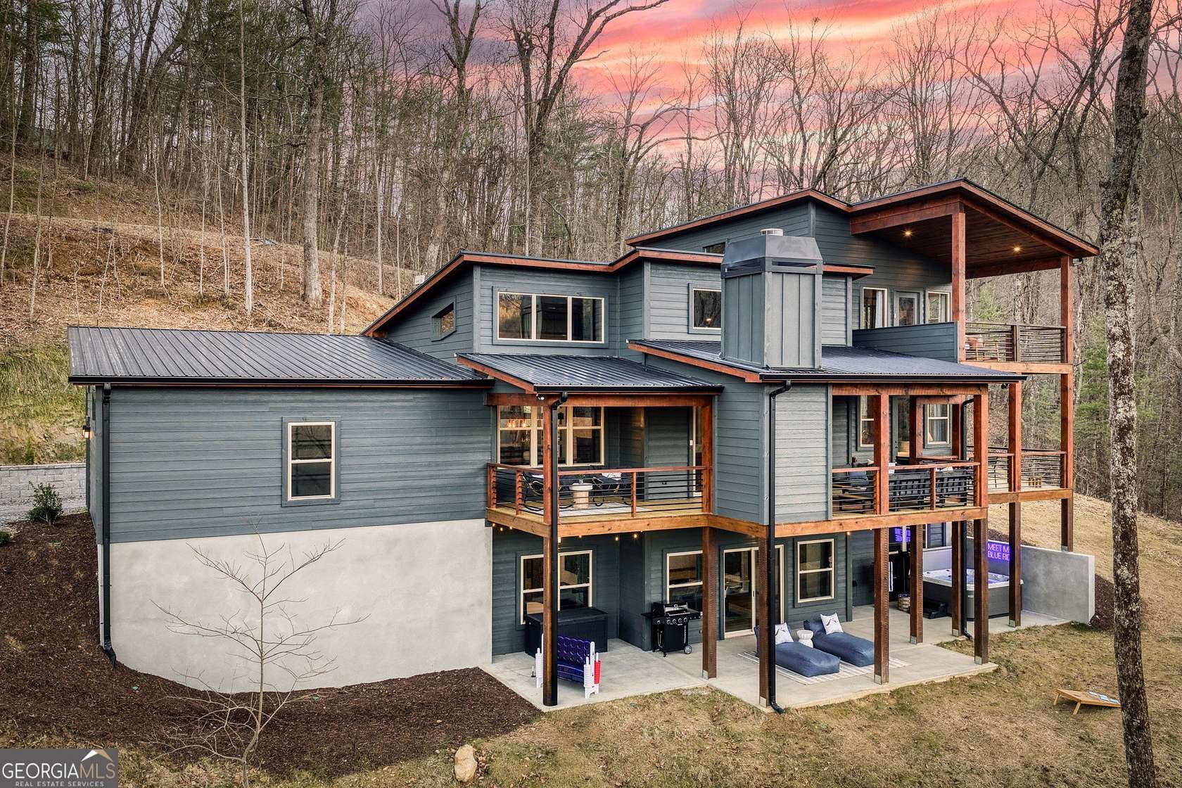 1.5 Acres of Land with Home for Sale in Blue Ridge, Georgia