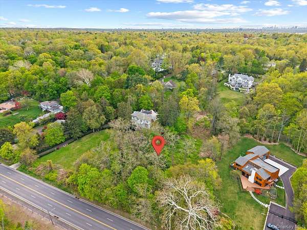 1.16 Acres of Residential Land for Sale in Great Neck, New York