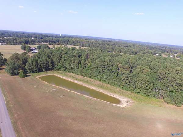 10 Acres of Land for Sale in Elkmont, Alabama