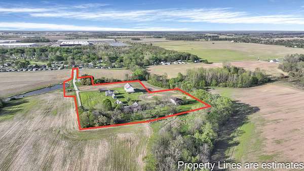 9.42 Acres of Land with Home for Sale in Ashville, Ohio