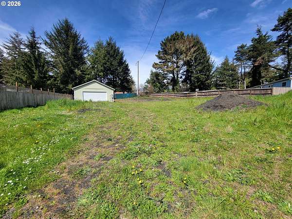 0.32 Acres of Residential Land for Sale in Barview, Oregon