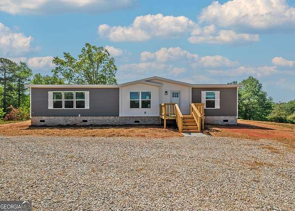 7.3 Acres of Land with Home for Sale in Martin, Georgia