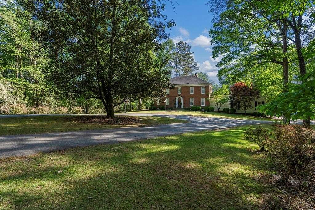 6 Acres of Land with Home for Sale in Columbus, Georgia