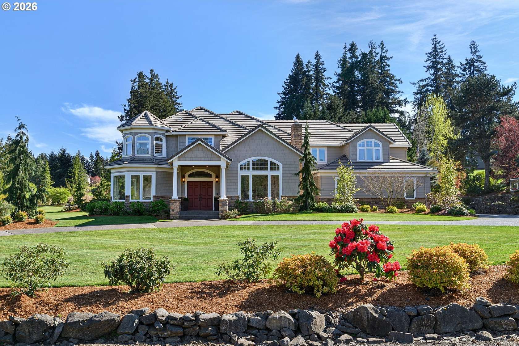 2.2 Acres of Land with Home for Sale in Oregon City, Oregon