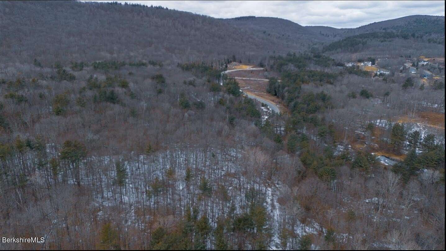 5.15 Acres of Residential Land for Sale in Pittsfield, Massachusetts