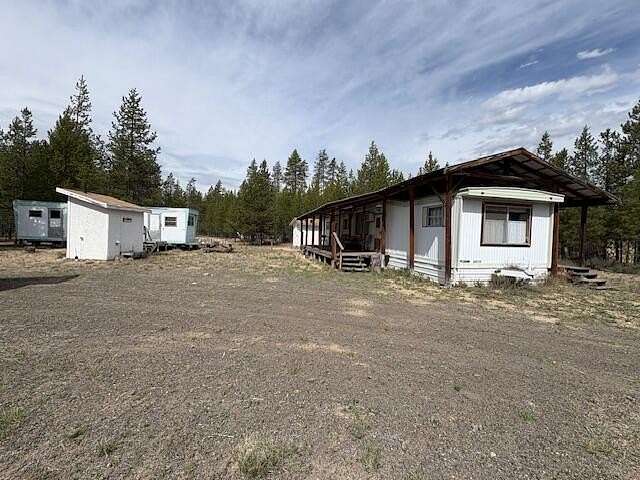 2.12 Acres of Land with Home for Sale in La Pine, Oregon