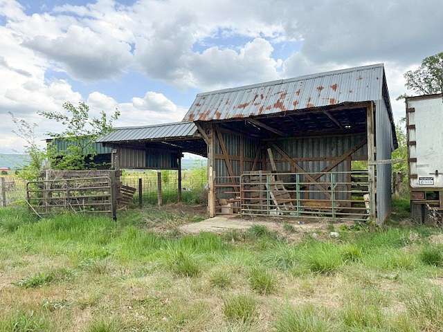 8.26 Acres of Land for Auction in Rock Island, Tennessee