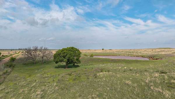 40 Acres of Land for Sale in Morrison, Oklahoma