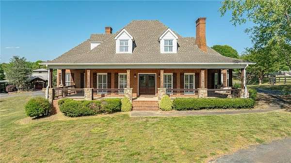 10 Acres of Land with Home for Sale in Alpharetta, Georgia