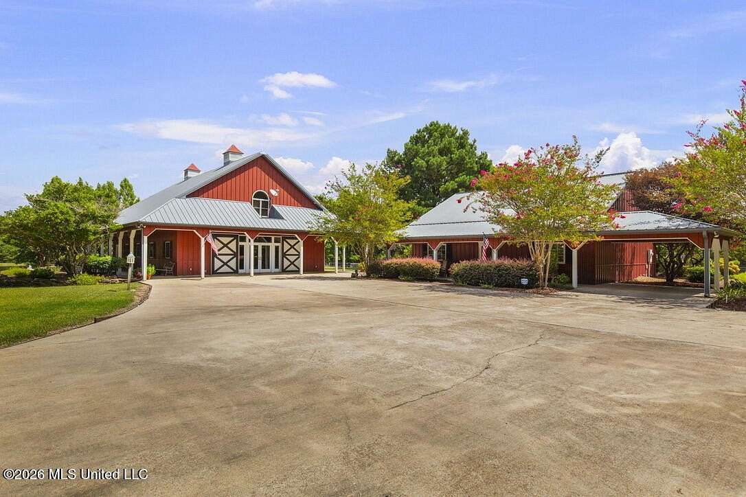 29.6 Acres of Land with Home for Sale in Flora, Mississippi