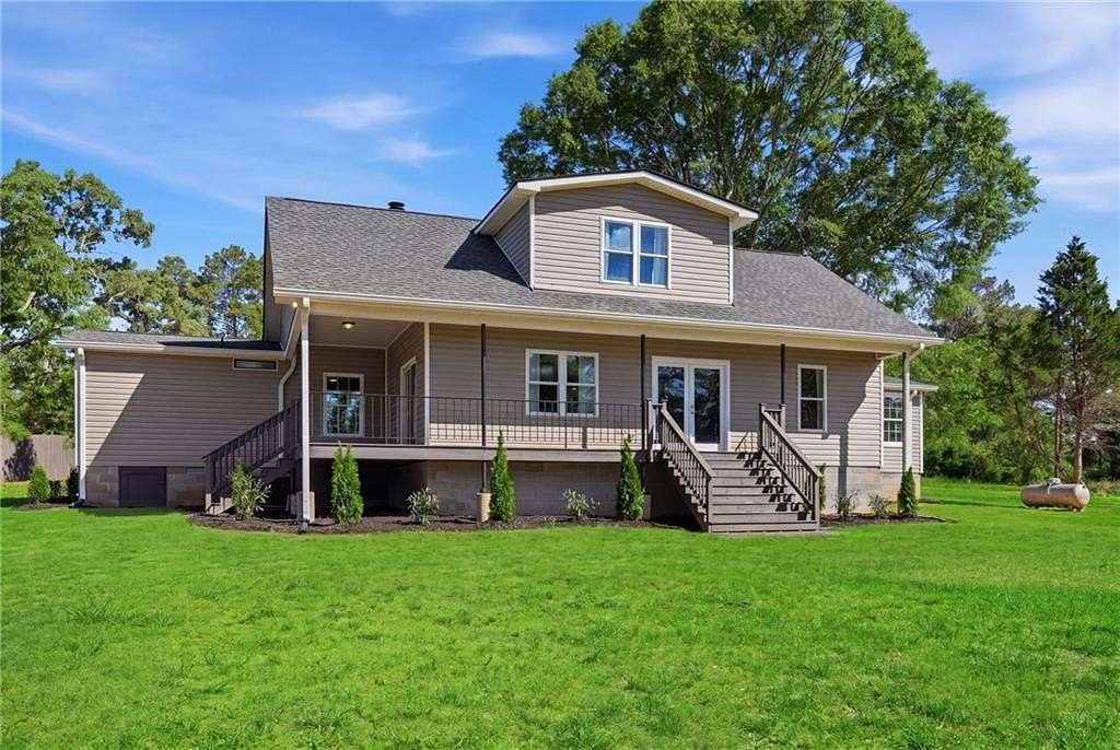 1.57 Acres of Land with Home for Sale in Athens, Georgia