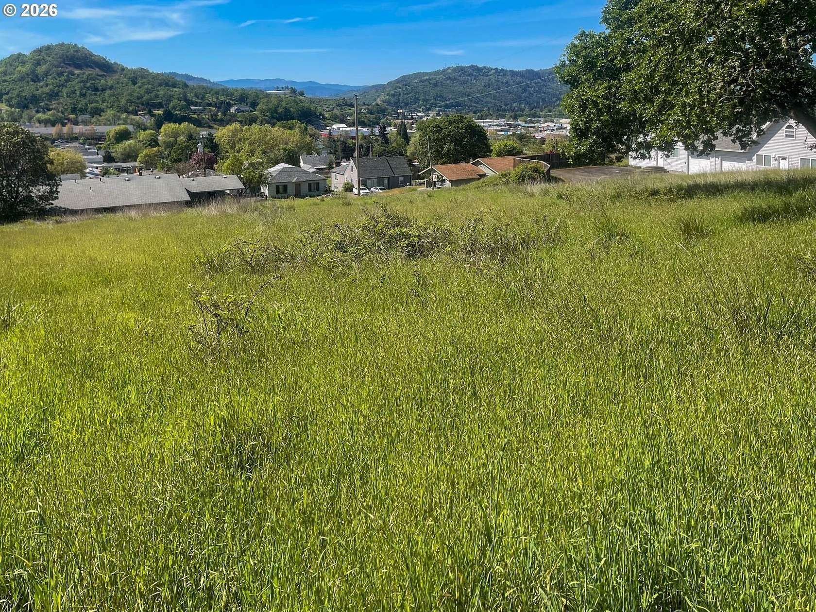 3.39 Acres of Residential Land for Sale in Roseburg, Oregon