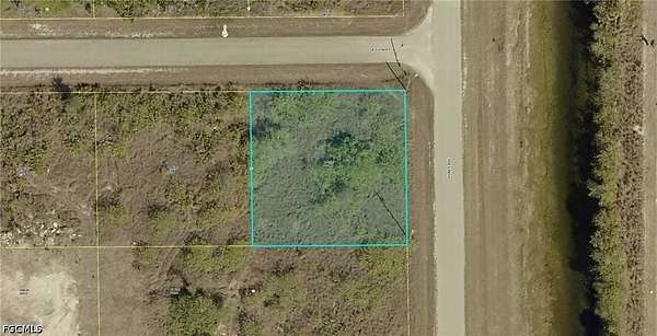0.25 Acres of Residential Land for Sale in Lehigh Acres, Florida