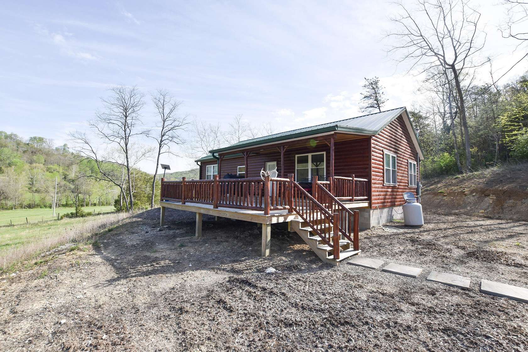 253 Acres of Land with Home for Sale in Vanceburg, Kentucky