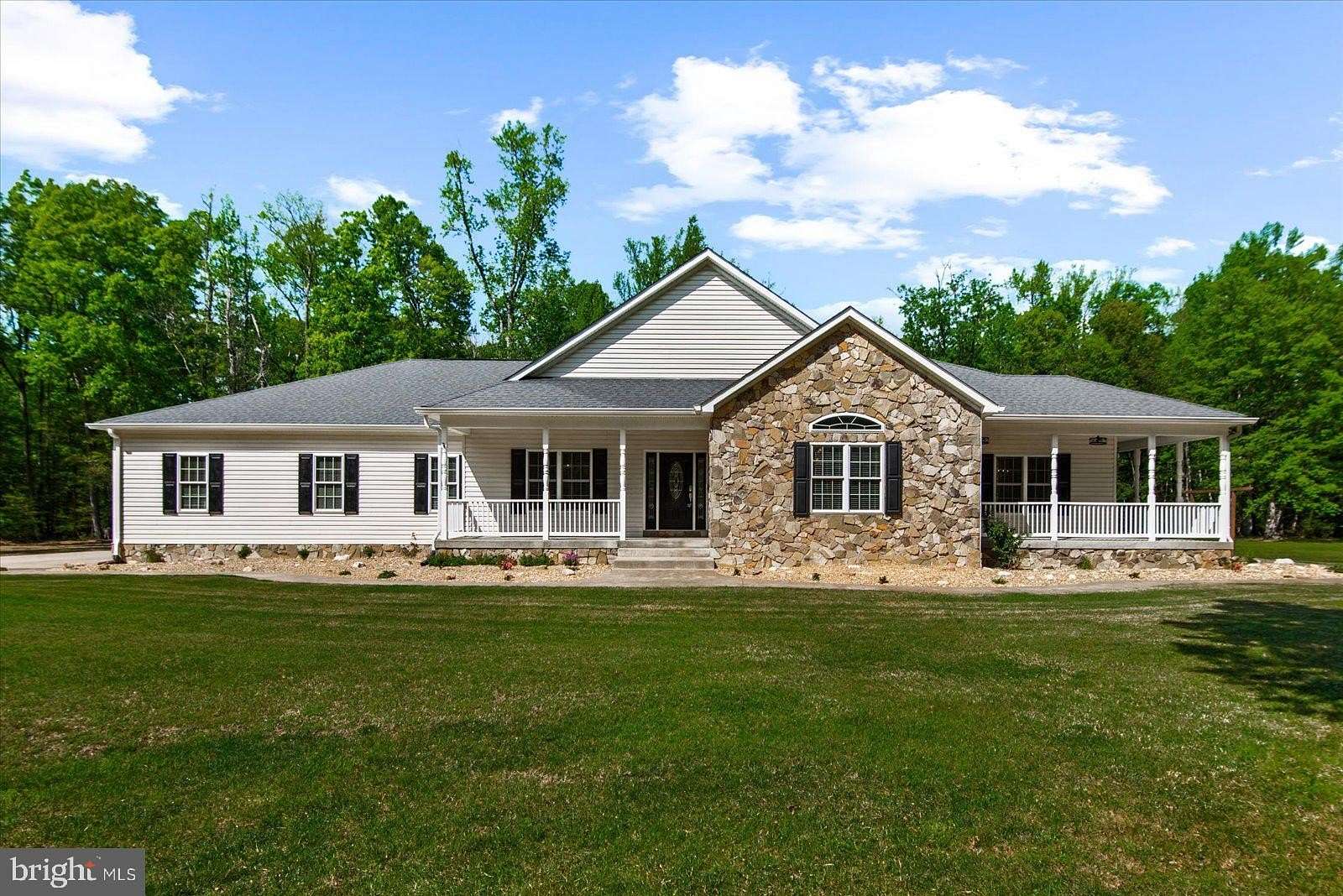10 Acres of Land with Home for Sale in King George, Virginia