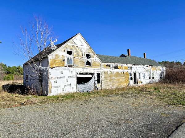 3.2 Acres of Land with Home for Sale in Unity, Maine