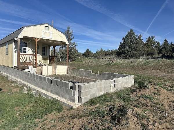 0.72 Acres of Residential Land for Sale in Bonanza, Oregon