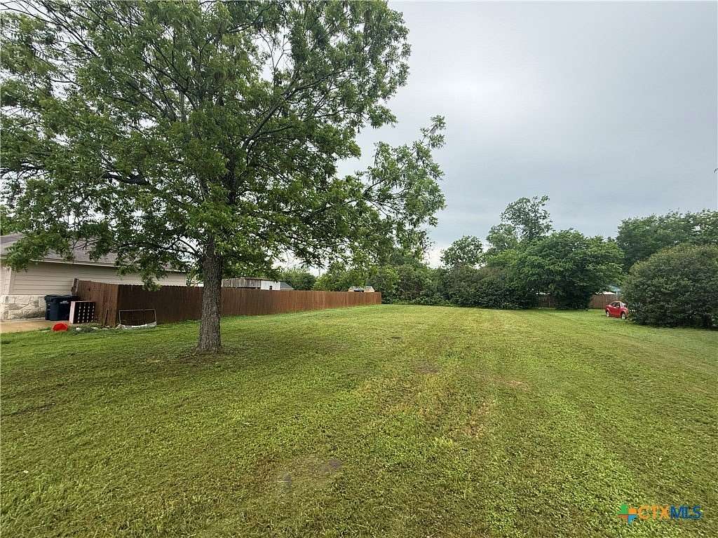 0.15 Acres of Residential Land for Sale in Holland, Texas