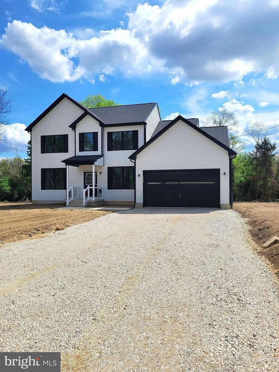 1.8 Acres of Land with Home for Sale in Vineland, New Jersey