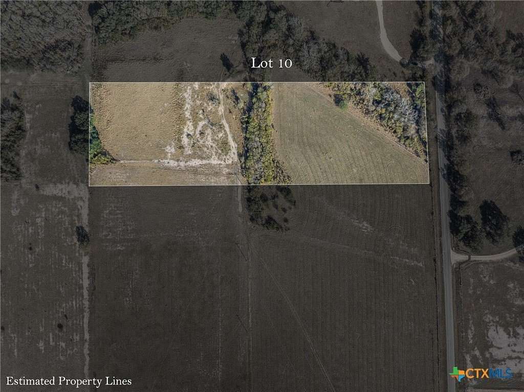 10.1 Acres of Land for Sale in Gonzales, Texas