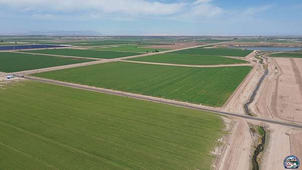 60 Acres of Agricultural Land for Sale in Seeley, California