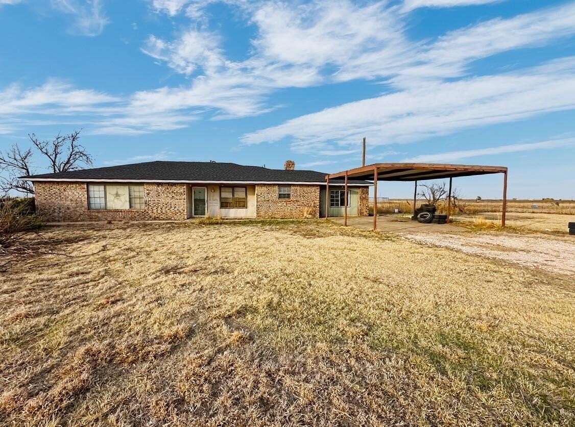 5.5 Acres of Land with Home for Sale in Tulia, Texas