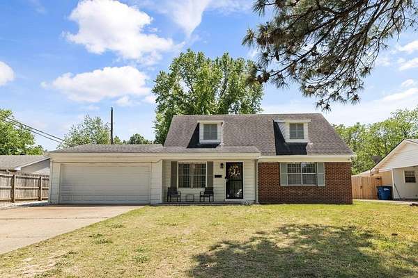 25 Acres of Land with Home for Sale in West Memphis, Arkansas