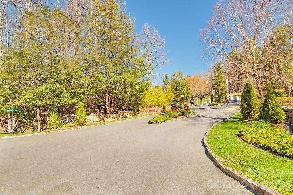 0.82 Acres of Residential Land for Sale in Hendersonville, North Carolina