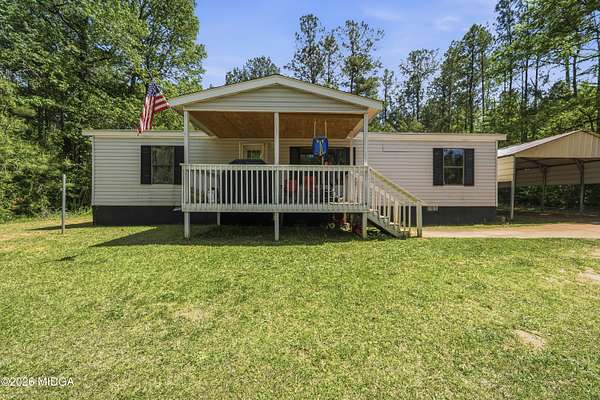 2.66 Acres of Land with Home for Sale in Milledgeville, Georgia