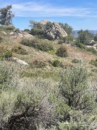 1.62 Acres of Land for Sale in Tehachapi, California