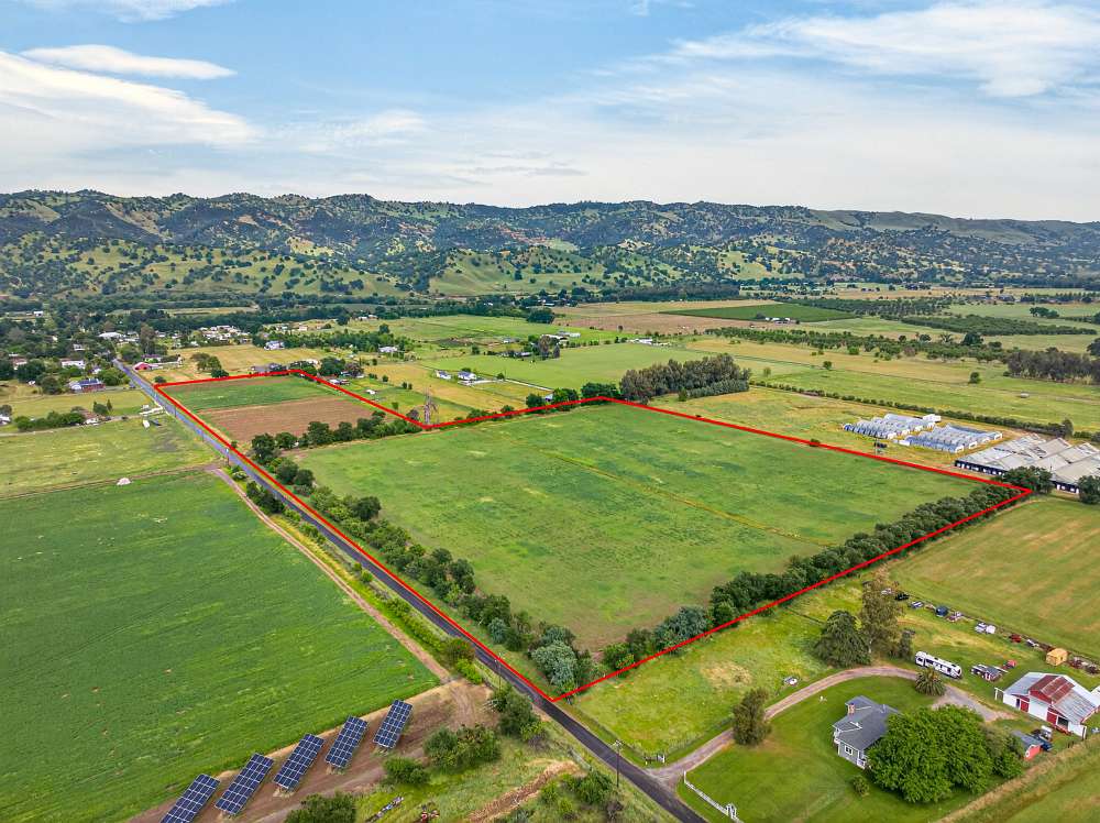 29 Acres of Agricultural Land for Sale in Guinda, California