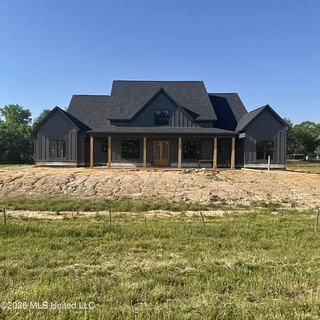 2 Acres of Land with Home for Sale in Byhalia, Mississippi