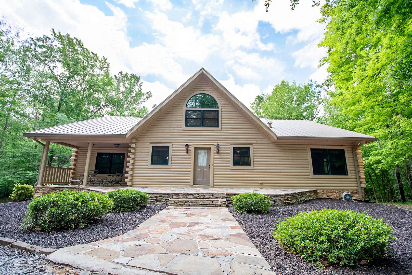 5 Acres of Improved Land for Sale in Gray, Georgia