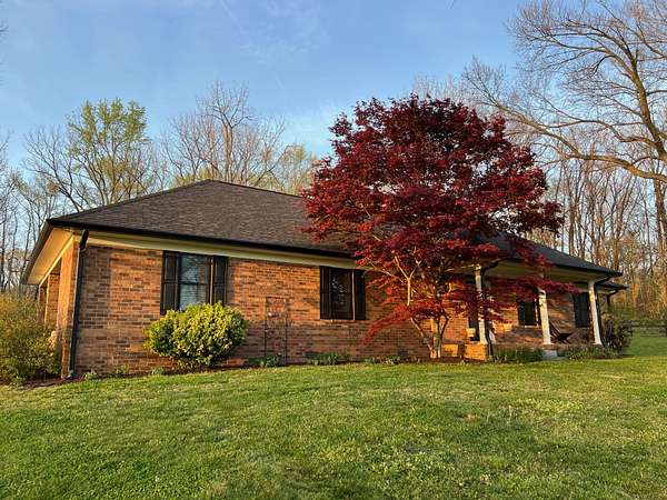 14 Acres of Land with Home for Sale in Eagleville, Tennessee